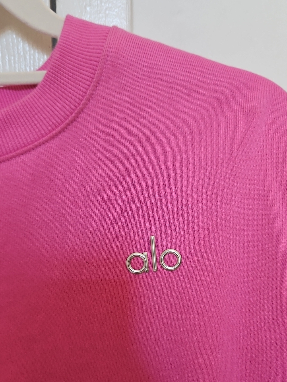 Alo Paradise Pink Crewneck Sweatshirt M - Picture 2 of 4